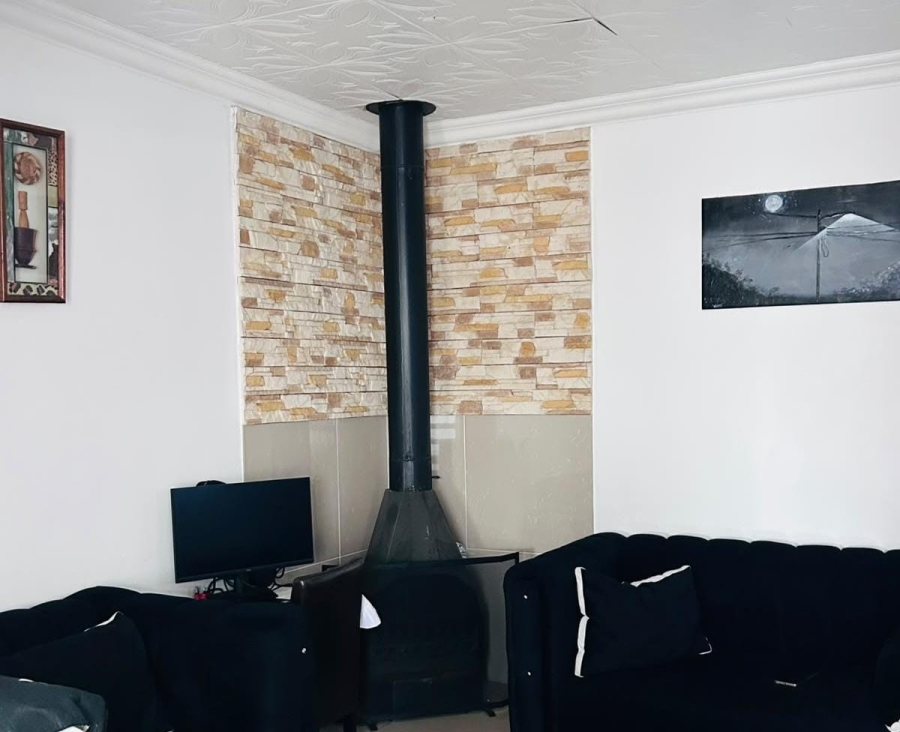 4 Bedroom Property for Sale in Guguletu Western Cape